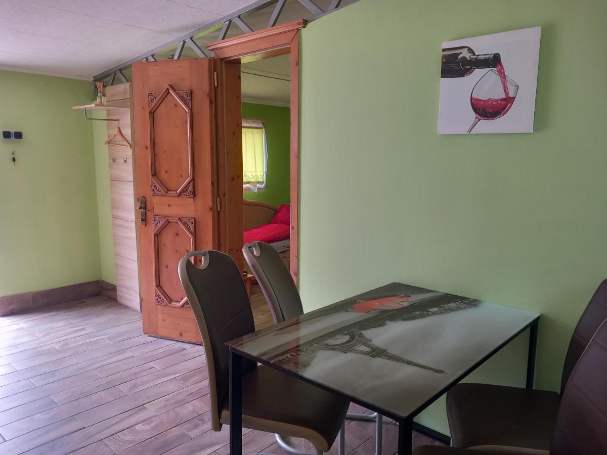 Laura Apartman Lejlighed Nagykanizsa Eksteriør billede